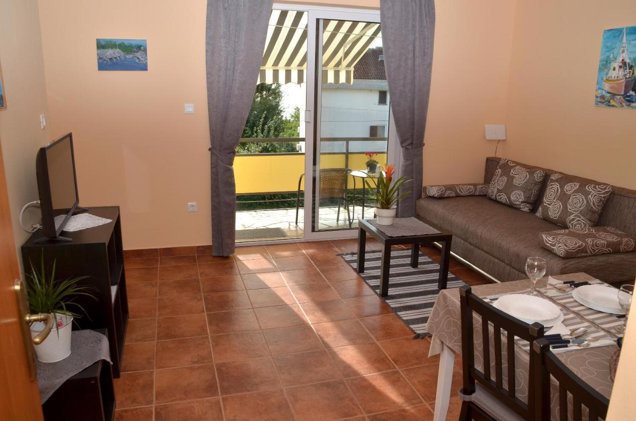 Apartment Renata ลอฟราน ภายนอก รูปภาพ