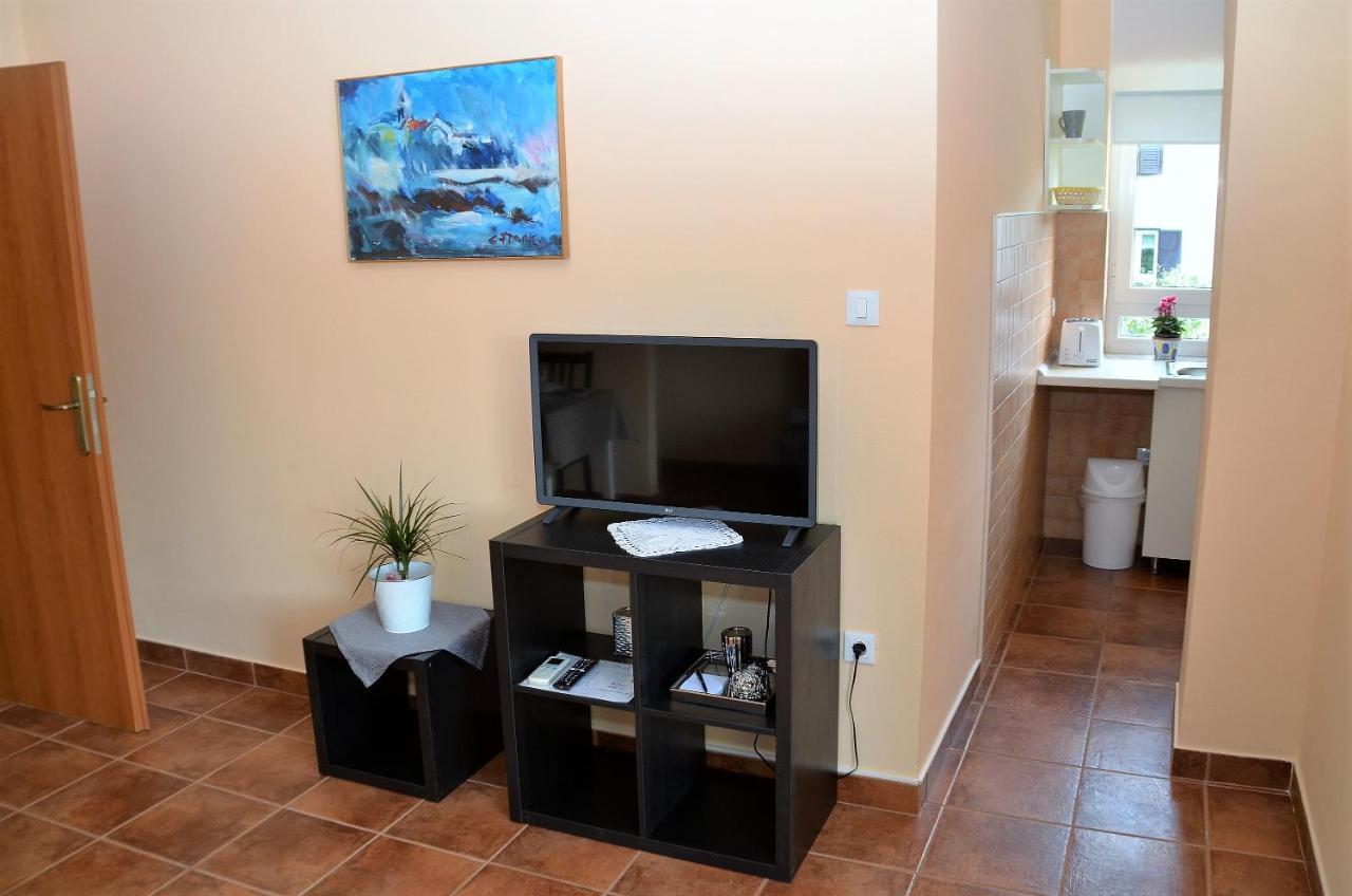 Apartment Renata ลอฟราน ภายนอก รูปภาพ